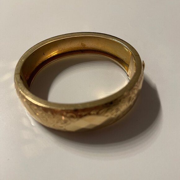 Solid Gold 14K Bangle Bracelet - Picture 6 of 9